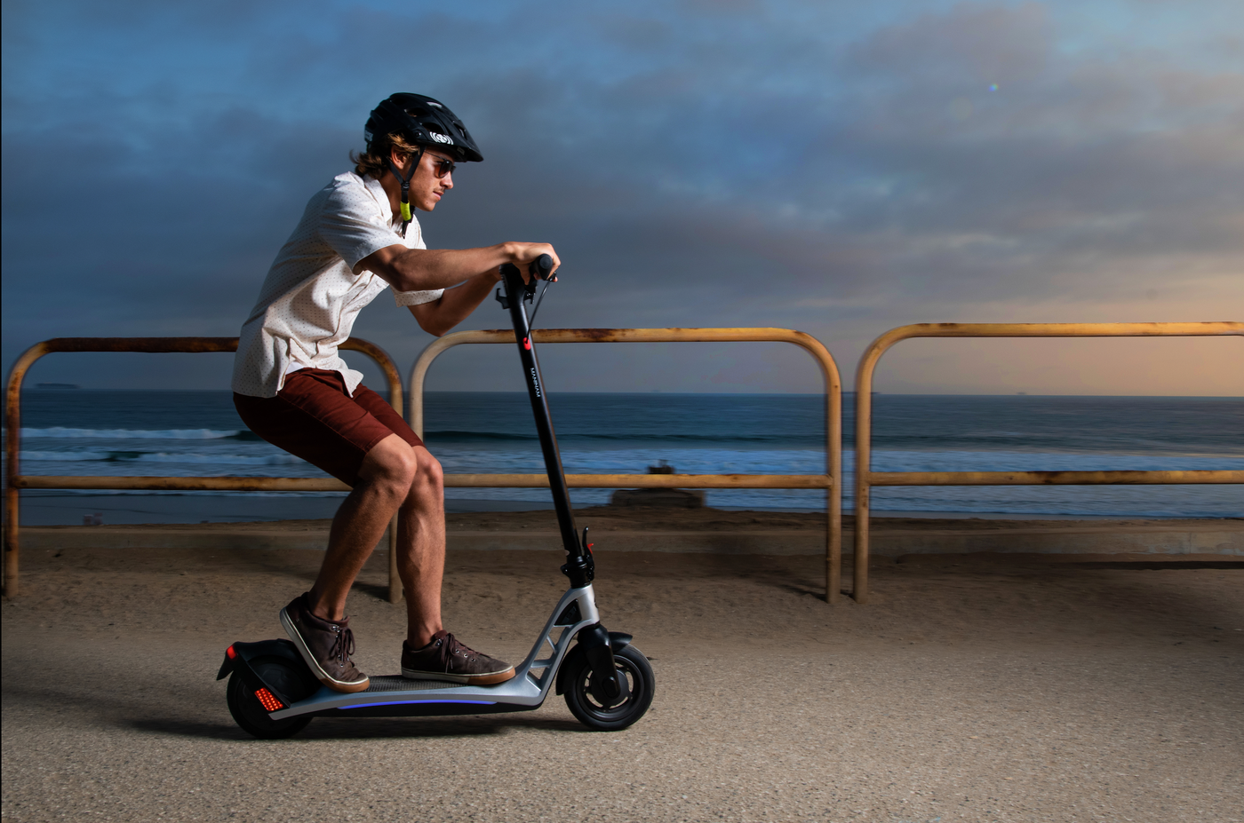MANINAM Electric Scooter M1 - Lightweight long-range electric scooter - best for urban transportation - best alternative to e-bikes